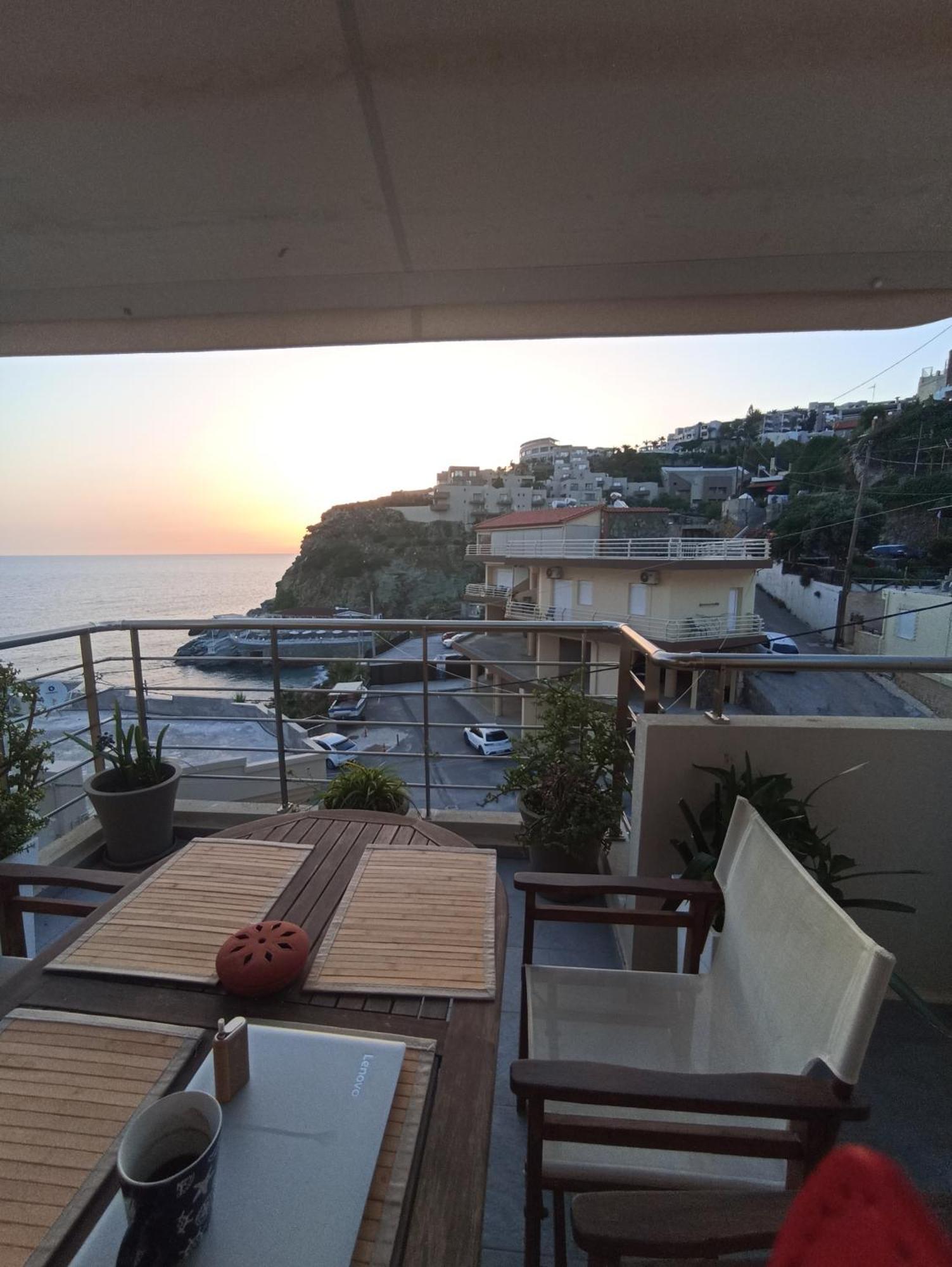 Popis Sea View Apartments 阿齐亚·佩拉加 外观 照片