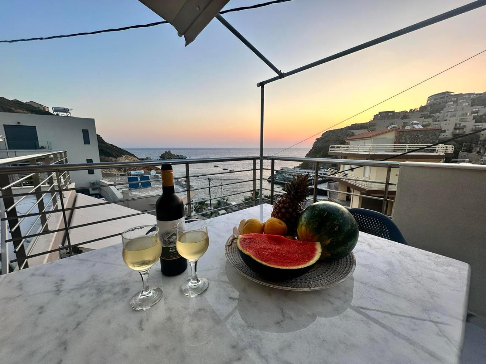 Popis Sea View Apartments 阿齐亚·佩拉加 外观 照片